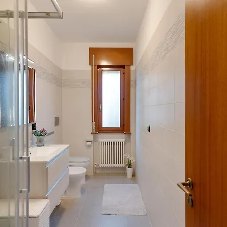 2 Min Centre - Design, Balcony And Wi-fi * Gorizia