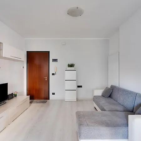 Appartement 2 Min Centre - Design, Balcony And Wi-fi *
